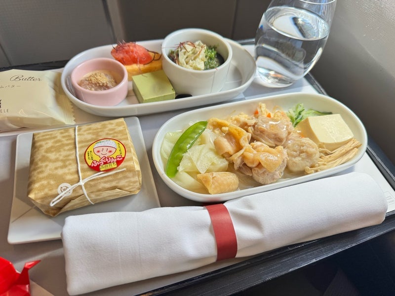 薬丸 帰京便機内食の水炊きと明太の画像