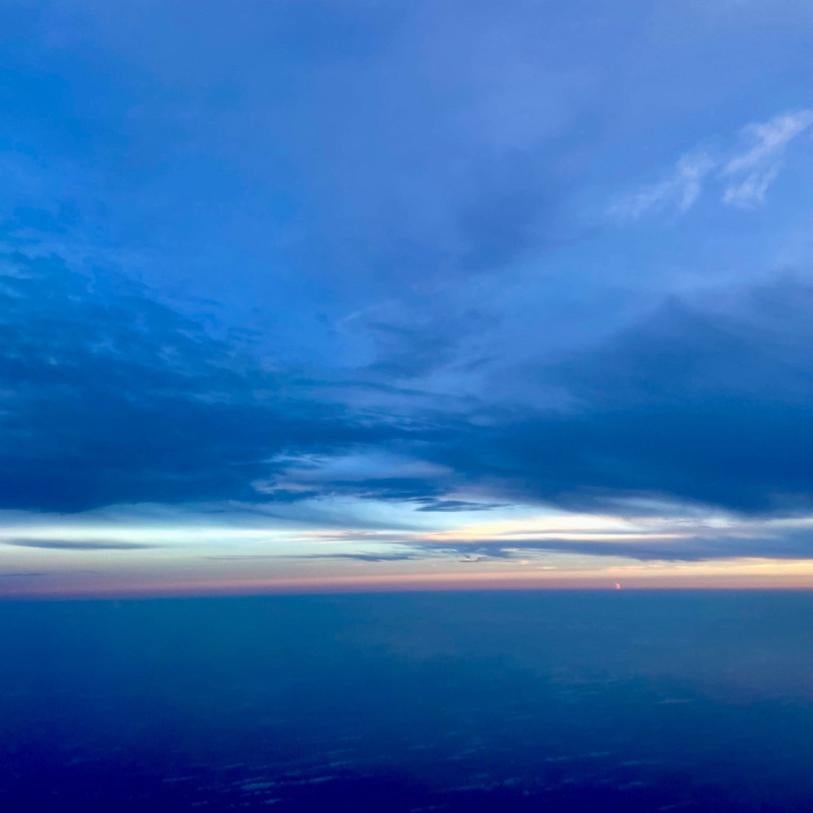 アグネス 飛行機から見た景色の画像