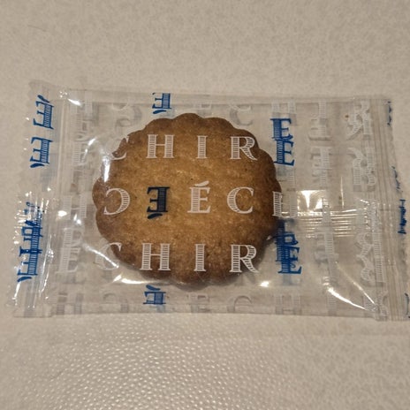 たくさんの差し入れと1人での反省会の画像