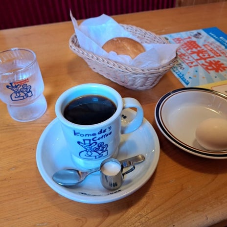 久々に行ったコメダとバーガーキングの画像