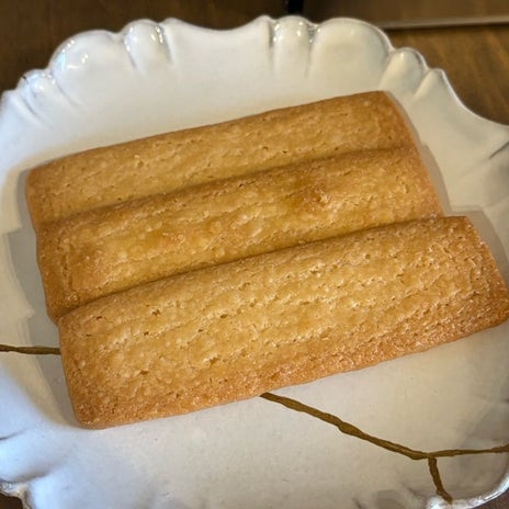 自分では買えないだんなのお土産の画像