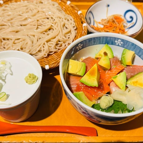 だいた 丼と蕎麦のガッツリランチの画像