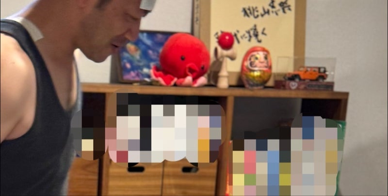だいた 冷えピタとサロンパスの夫の画像