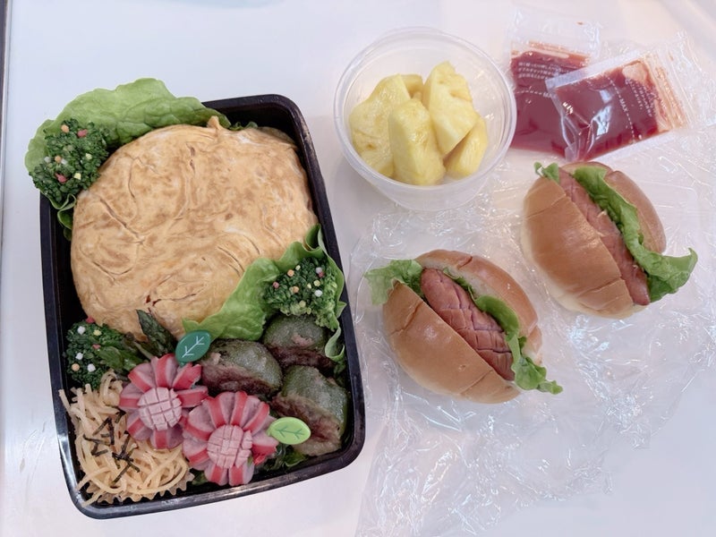 辻 数日ぶり再会でキョトン顔の娘の画像