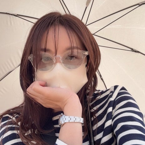 念願のクリアフレームのサングラスの画像