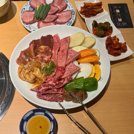 炊き忘れで急遽焼肉を食べた結果の画像