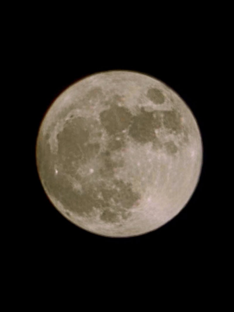 土屋太鳳 母撮影の満月をおすそわけの画像