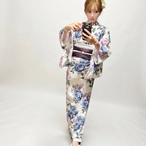 40代も着られる大人な色合いの浴衣の画像