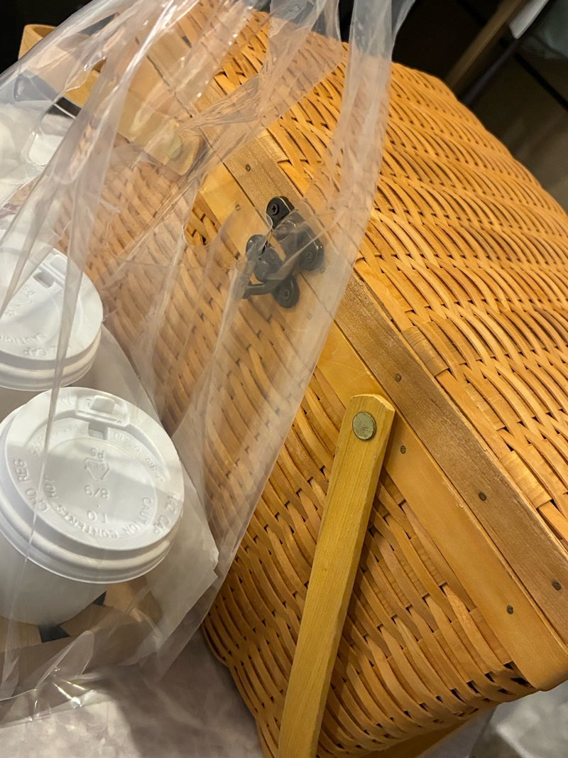 部屋に届く限定プランの朝食の画像