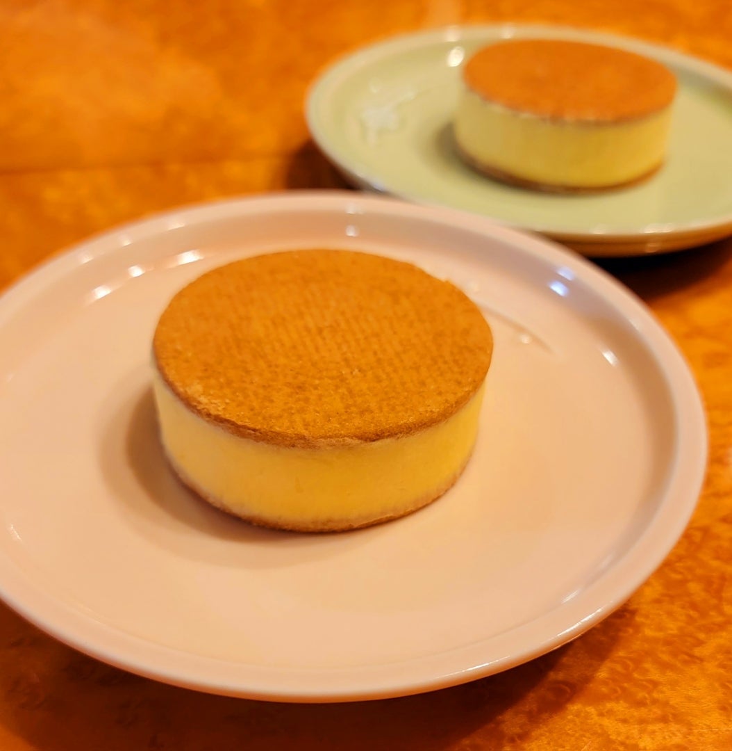 モト冬樹 高級感満載の頂き物