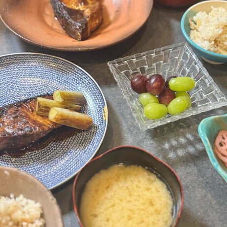 だいたの夫 円卓への憧れと夕食の画像