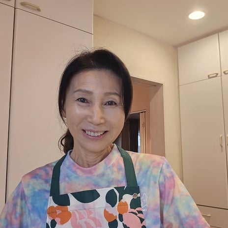 意外と喜ばれるエプロンの色選びの画像