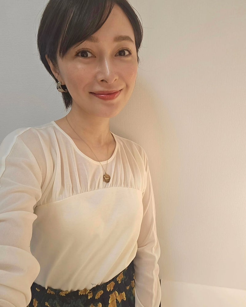 市井紗耶香 自撮りショット公開