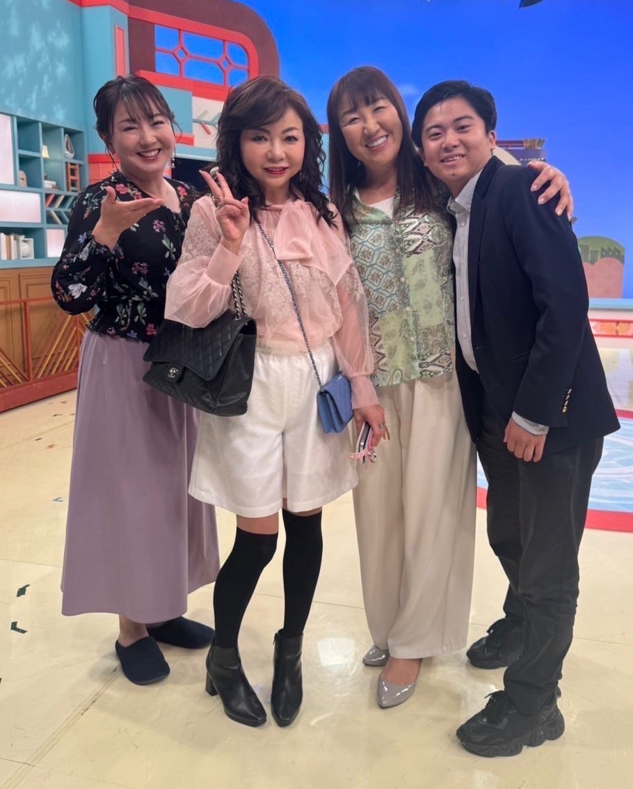 モモコ 北斗晶らと集合ショット