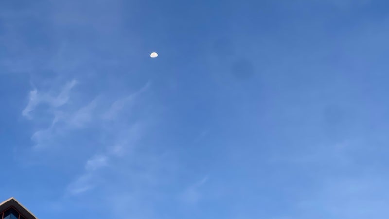 突然終わりを迎え全く違う景色の画像