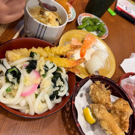 母が祝ってくれた娘の誕生日祝いの画像