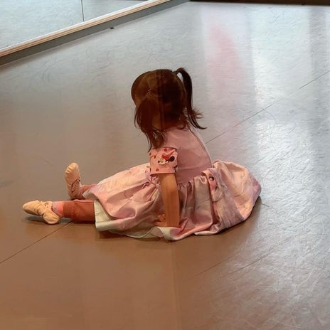 川崎希 約1年になる娘の習い事の画像