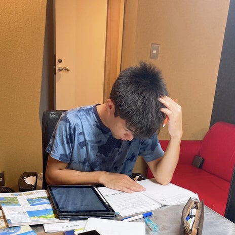 学校中に広まったうざい記念日の話の画像