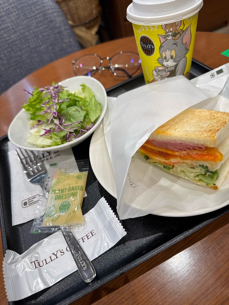 付き添いの魂胆だった院内の朝食の画像