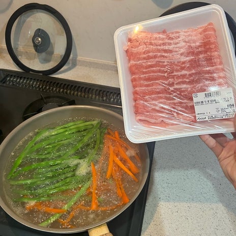 冷食ばかりで反省し作った肉巻きの画像