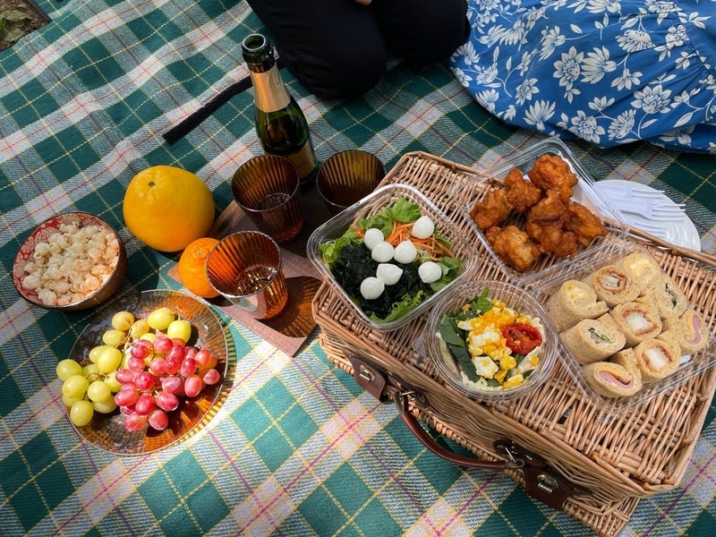 コンビニ品でおしゃれピクニック