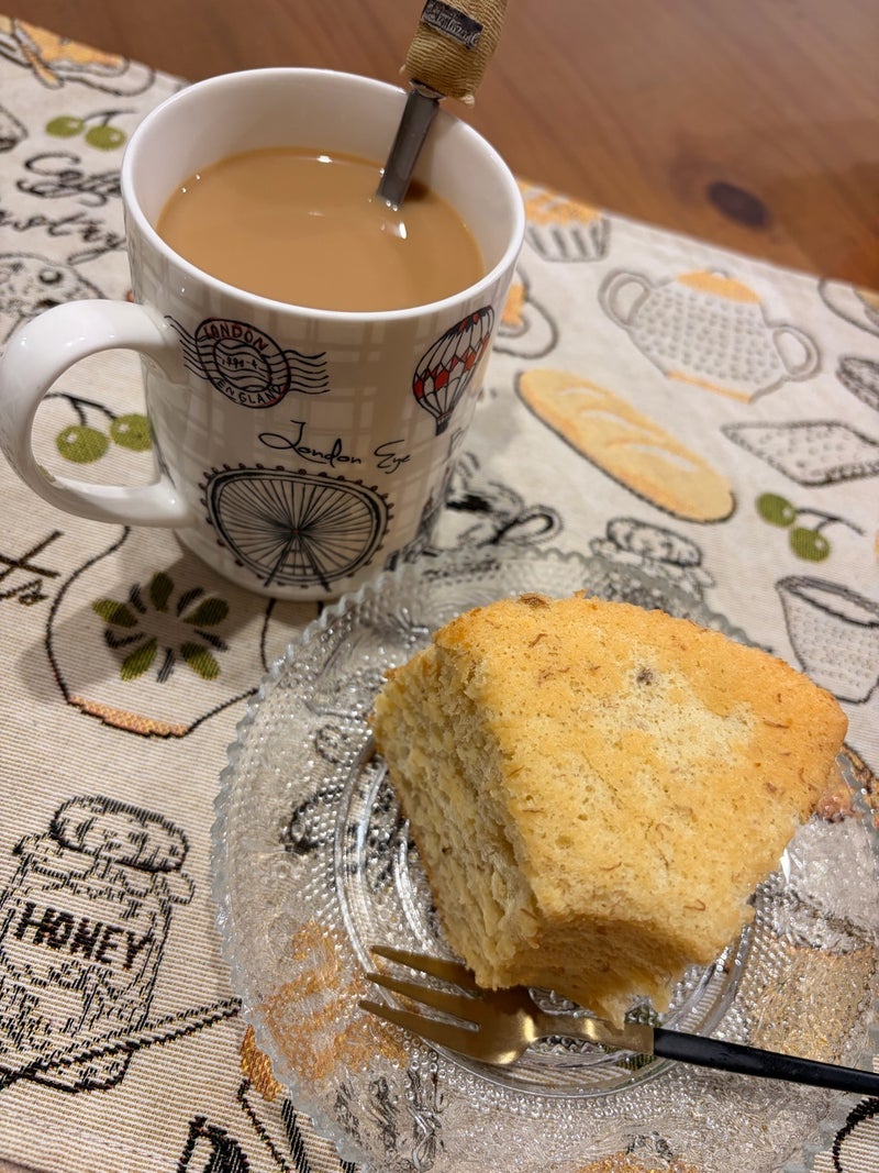 娘が一生懸命作ってくれたケーキの画像