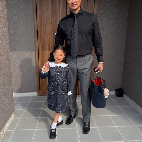 小原 H&Mで購入の卒園式セットアップの画像