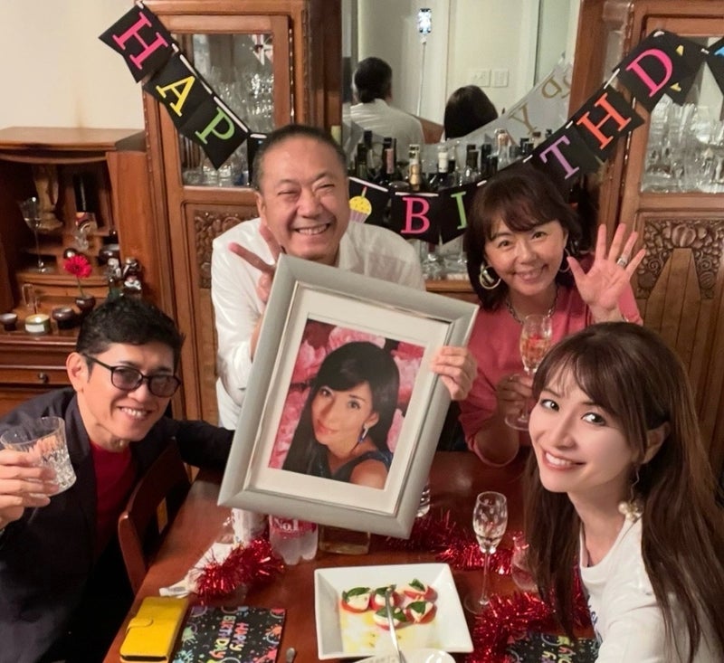 薬丸裕英 手料理とケーキでお祝いの画像