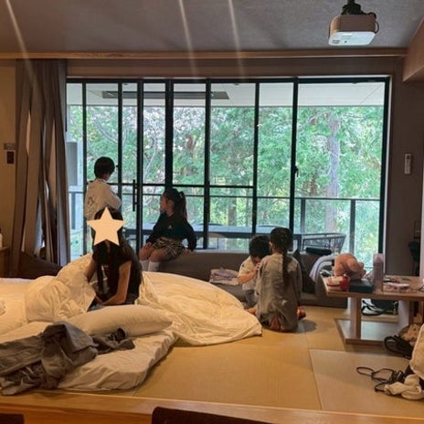 クロ 親戚のおばちゃんみたいな旅行の画像