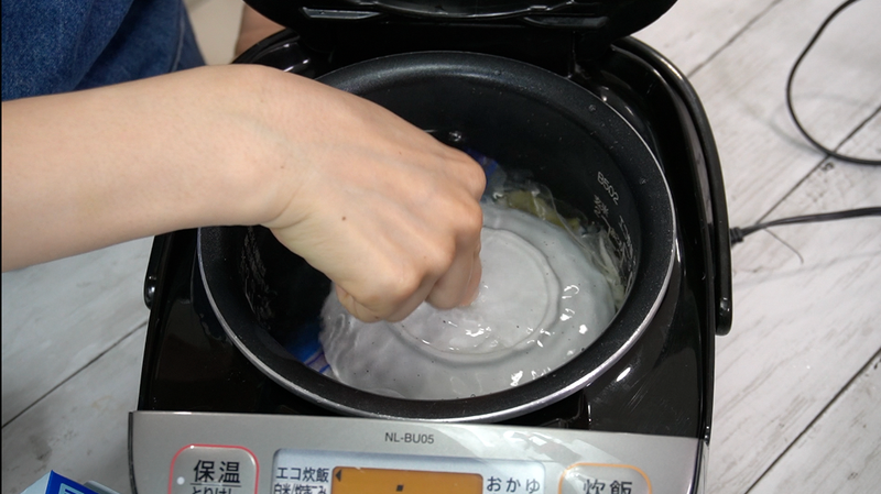 炊飯器に入れるだけのサラダチキンの画像