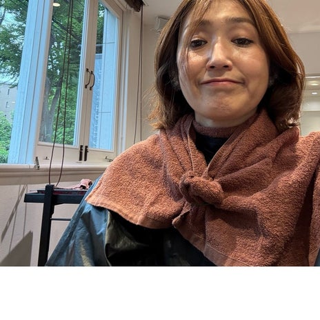 原田龍二の妻 カラー中爆睡した娘の画像