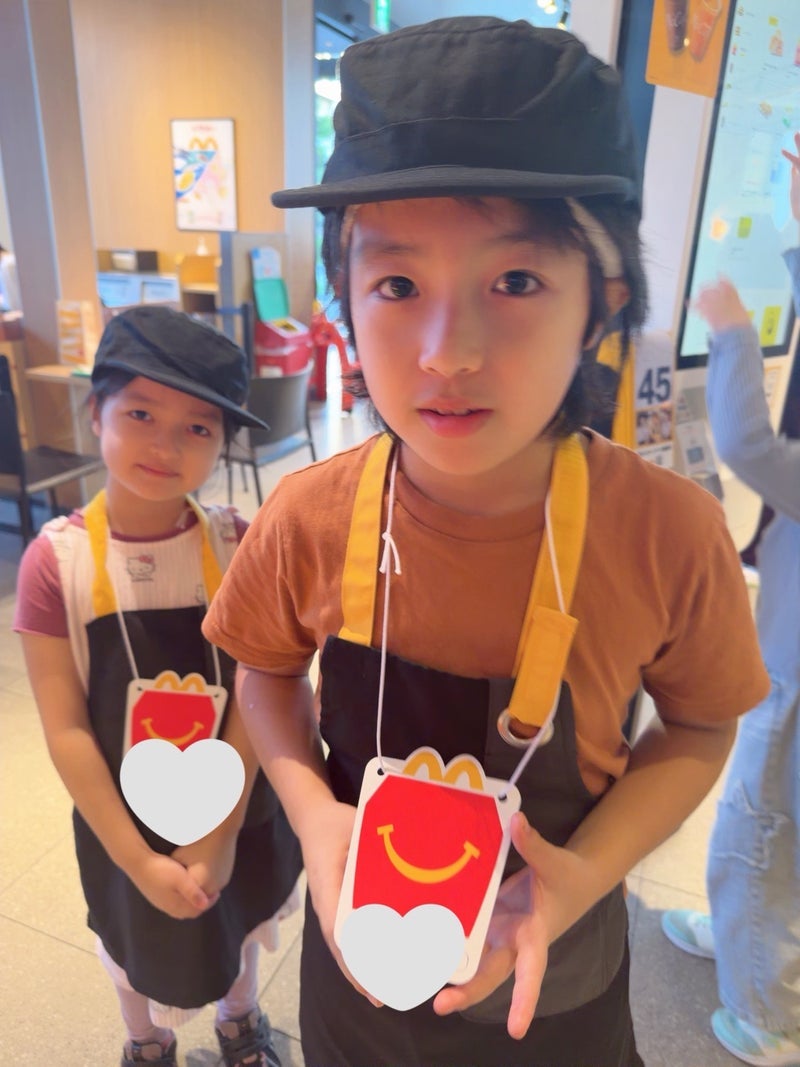 川崎希 マックでハンバーガー作りの画像