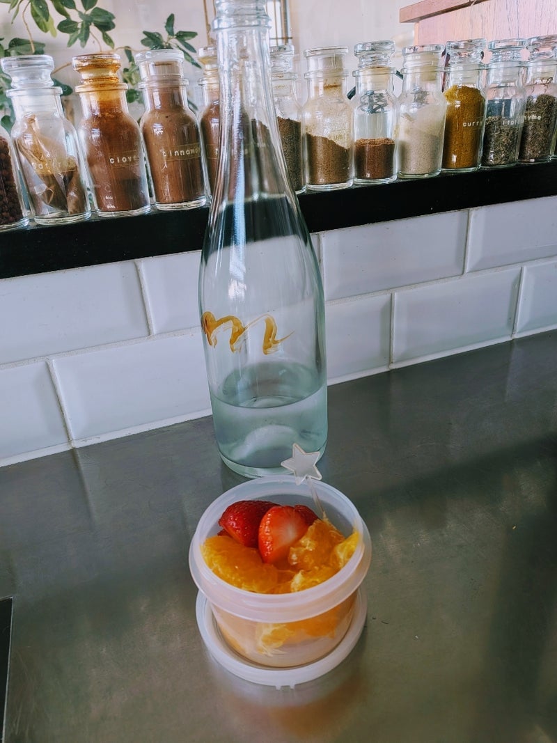 娘のグリーン車通学とデザートの画像