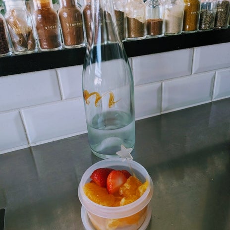 娘のグリーン車通学とデザートの画像