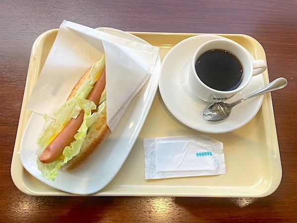 15年以上ぶりに食べたレタスドックの画像