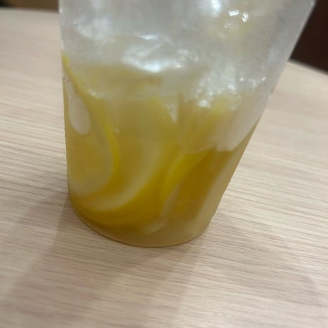 平野ノラ 炎天下で娘に持たせた物の画像