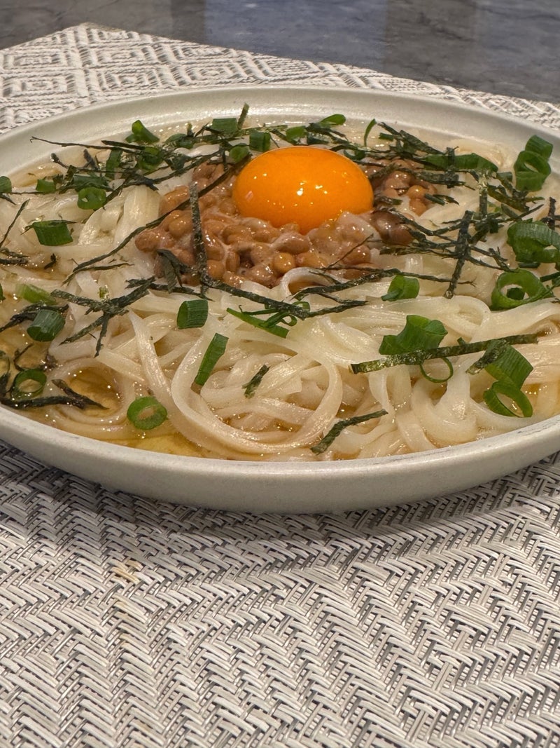 堀ちえみの夫 秒で食べ終わるうどんの画像