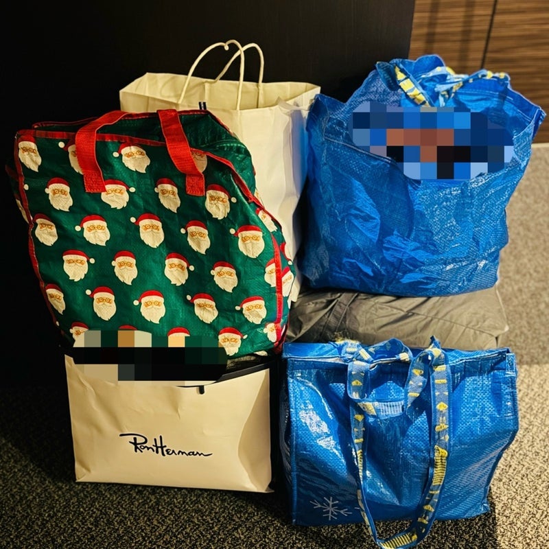 だいた 買い取りに出す勿体無い服の画像