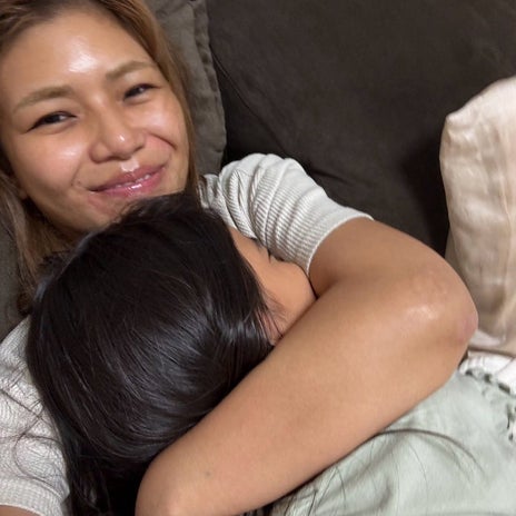 クロ 振り返るとキラキラな子育ての画像