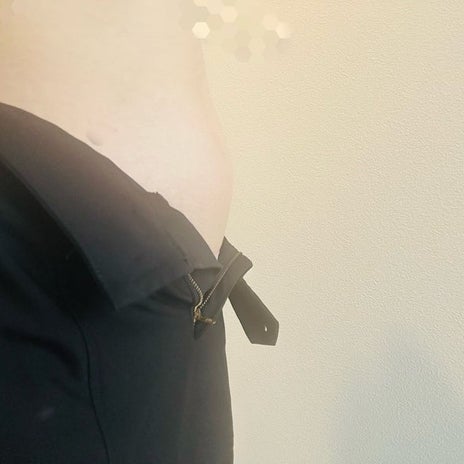 たくさん食べた結果のパート用パンツの画像
