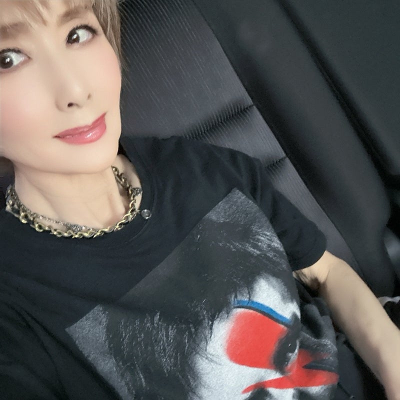 小柳ルミ子 リハ後のサッカー観戦の画像