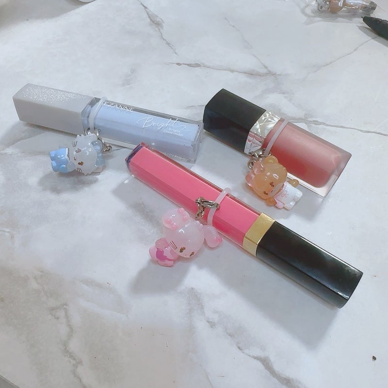 CHANELのグロスにぴったりの物の画像