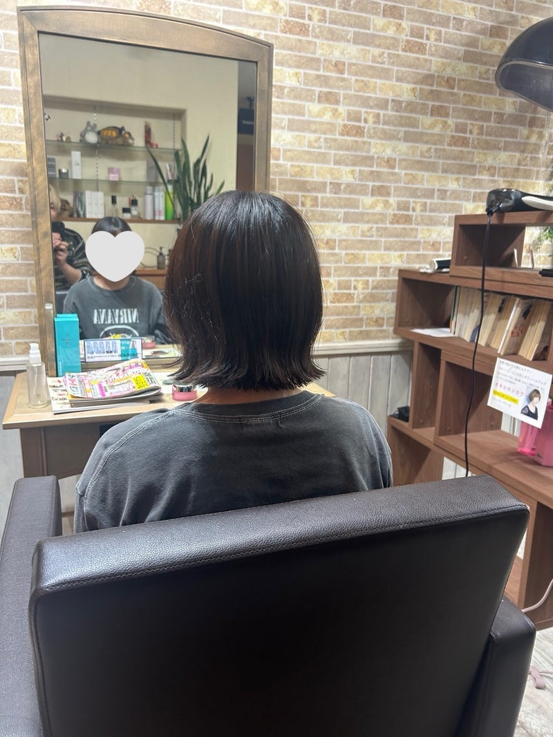 お客様が喜んでくれた外はねボブの画像