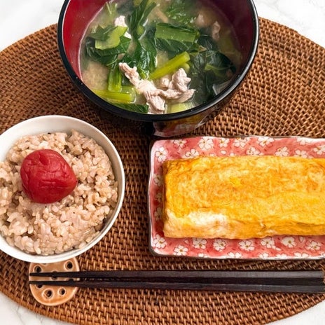 贅沢に卵4つ使った大きい卵焼きの画像