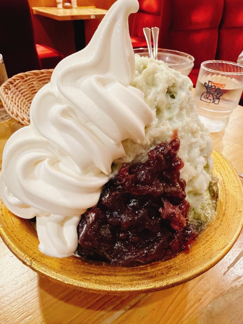 美奈代 焼肉後に夫とコメダ満喫の画像