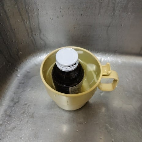 せっかち過ぎるドリンクの準備の画像