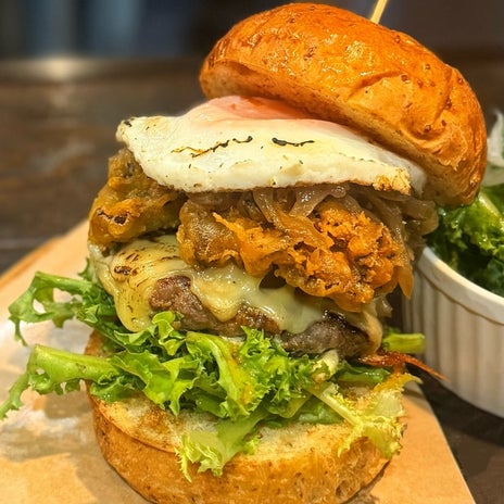 専門店の期間限定舞茸天ぷらバーガーの画像