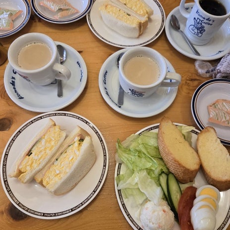 コメダ珈琲店でのランチの様子の画像