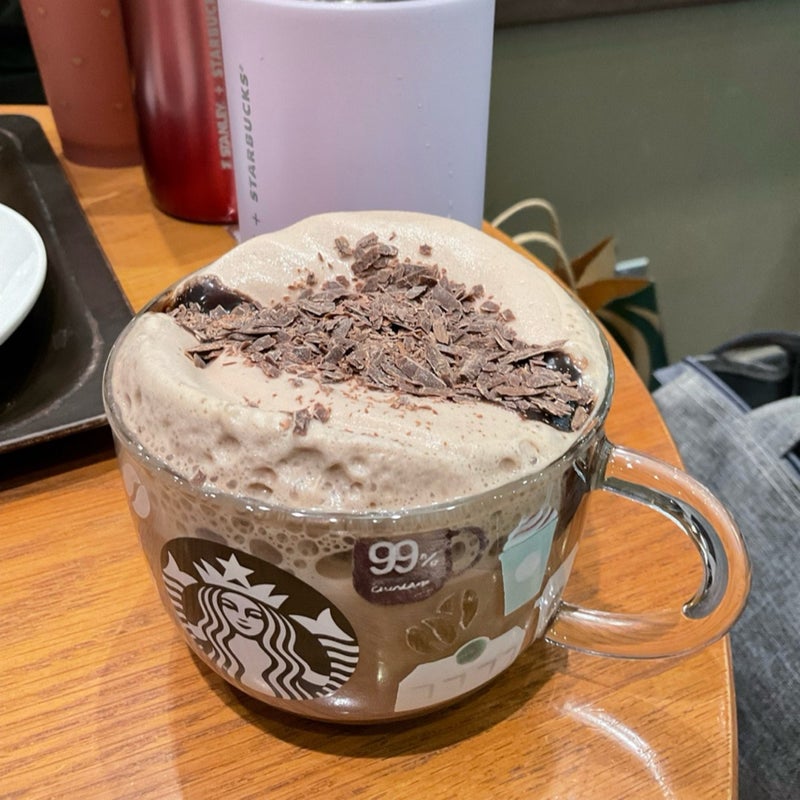 ラスト1個のマグ巡るジャンケンの画像