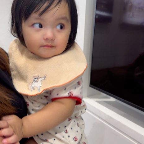 川崎希 3才の服が1才にぴったりの画像
